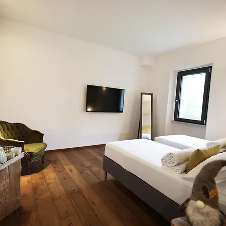 La Casa Nel Bosco 3* Somma Lombardo