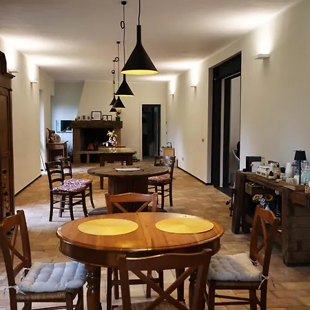 La Casa Nel Bosco Somma Lombardo